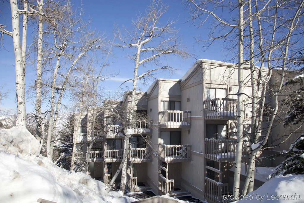Tamarack Townhomes - CoralTree Residence Collection