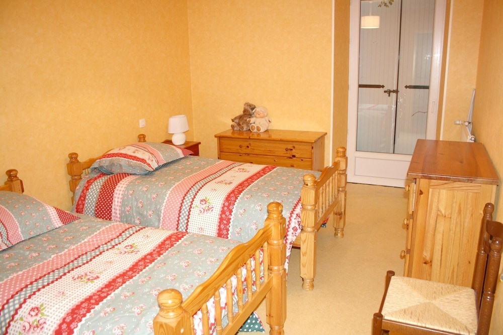Villa With 3 Bedrooms in Archignac, With Private Pool, Enclosed Garden