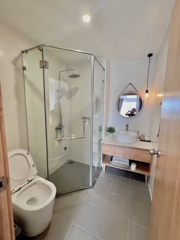 Comfort room