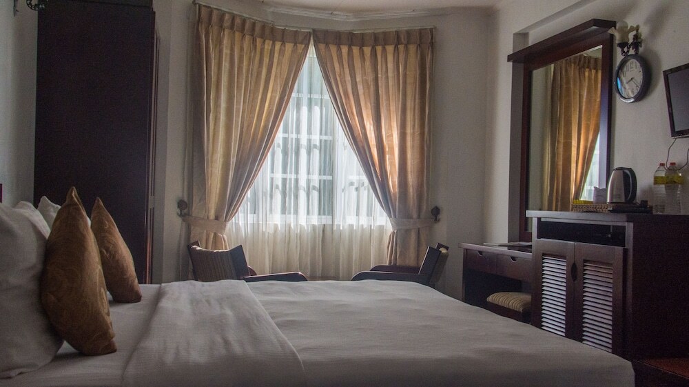 The Rock Hotel