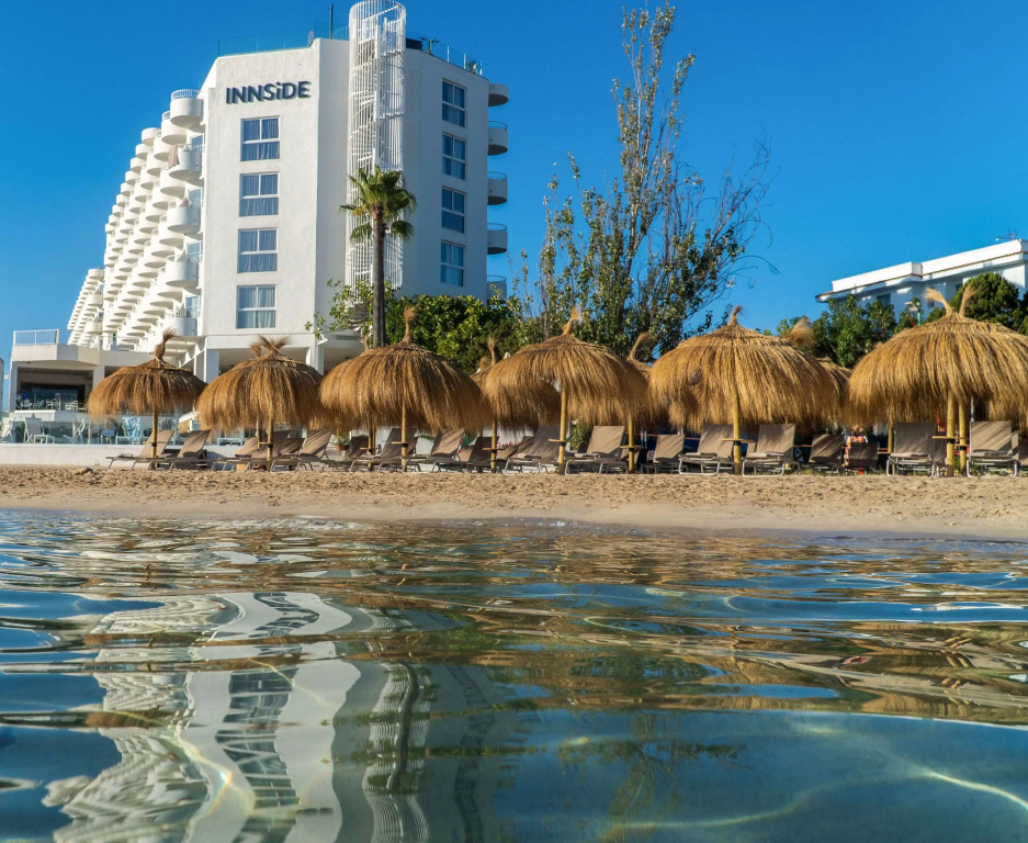 Beach & Waterfront