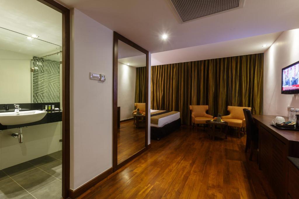 Renuka City Hotel