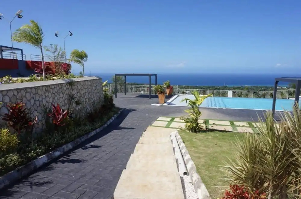 Chic Hideaway a Paradise Home in Jamaica