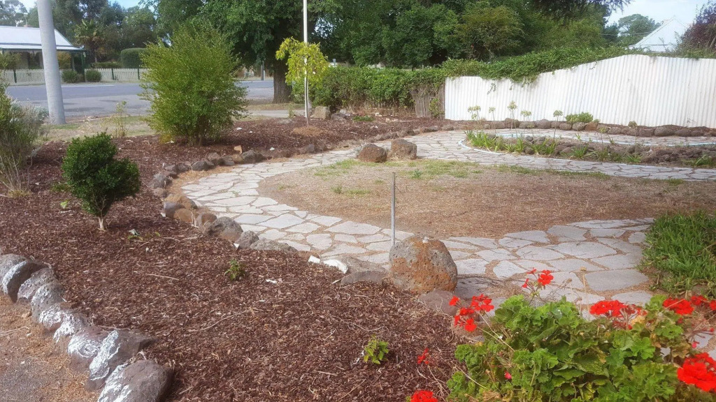 Image 10