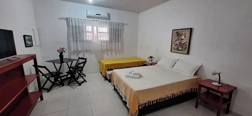 Pousada da Tia Lúcia-Loft Rosa Vermelha