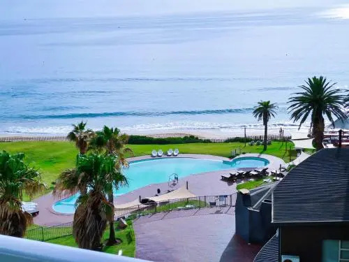 Beach & Waterfront