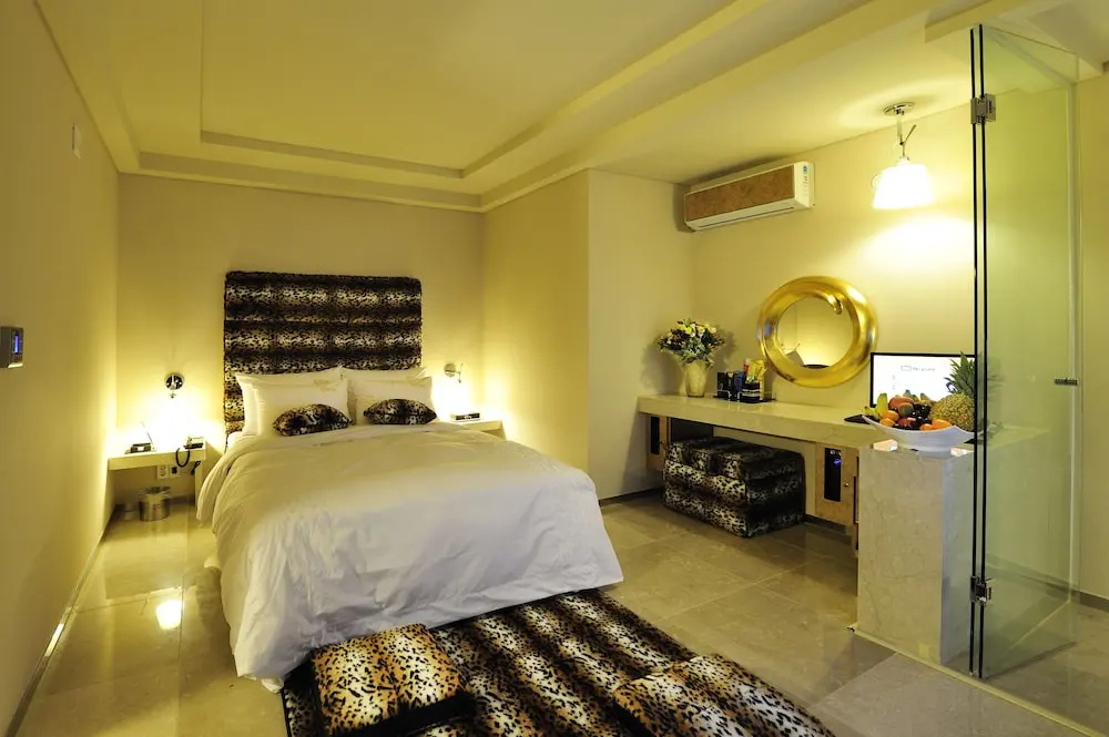 MS Hotel - Chambres