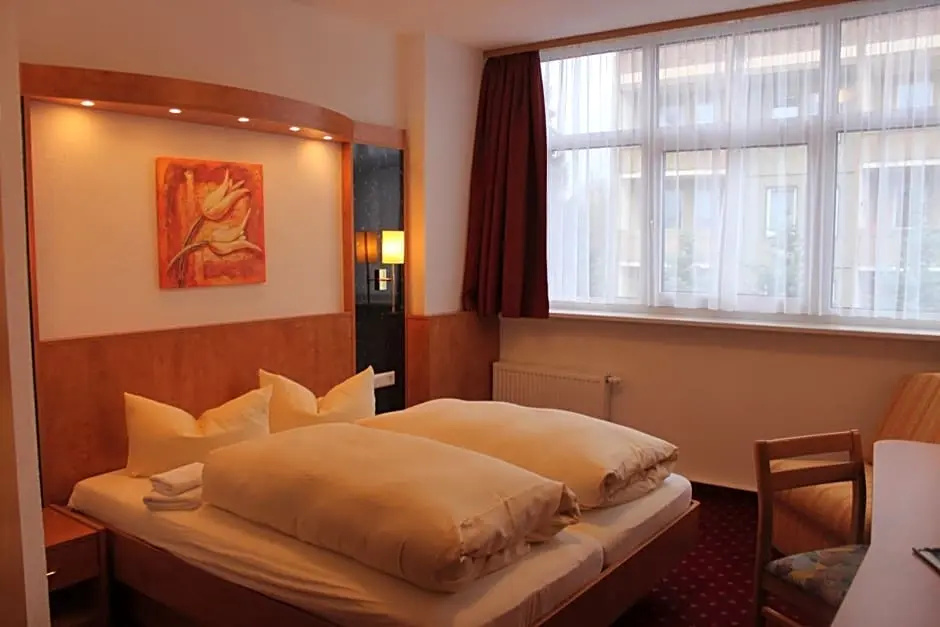 Economy room