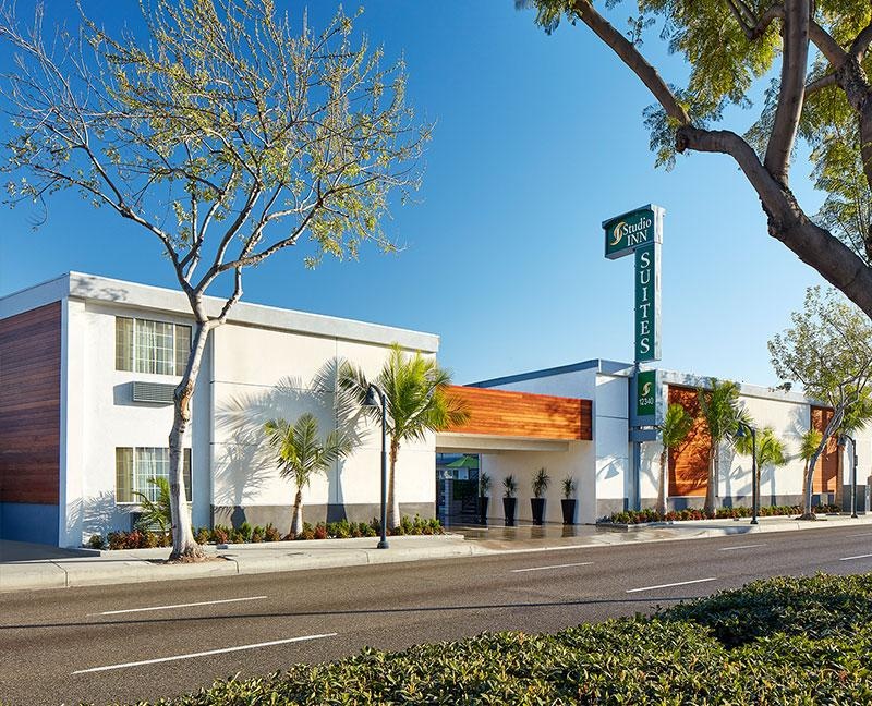 Studio Inn & Suites Downey