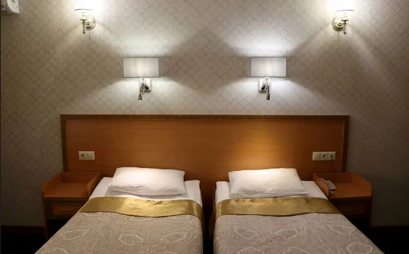 Double Suite (twin beds)
