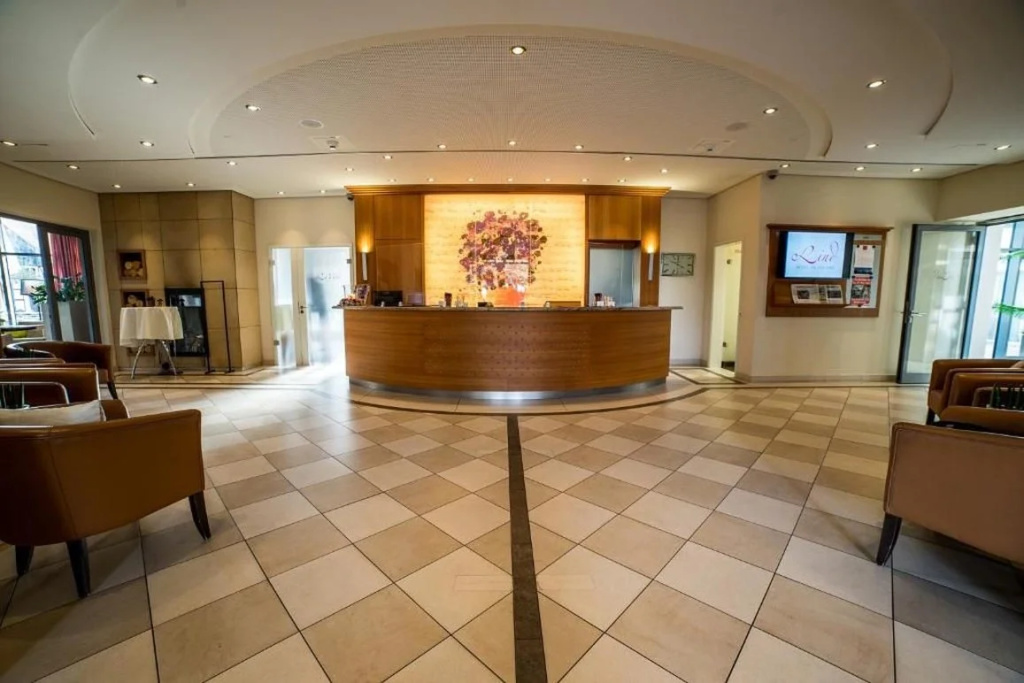 Lind Hotel — 2