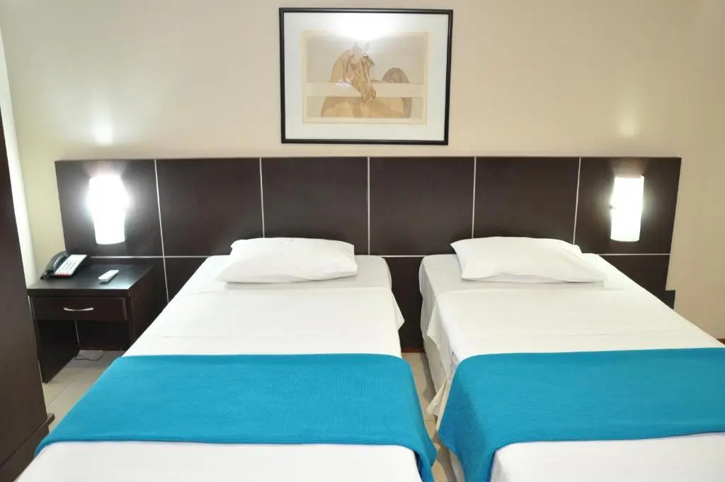 Crystal Plaza Hotel - Chambres
