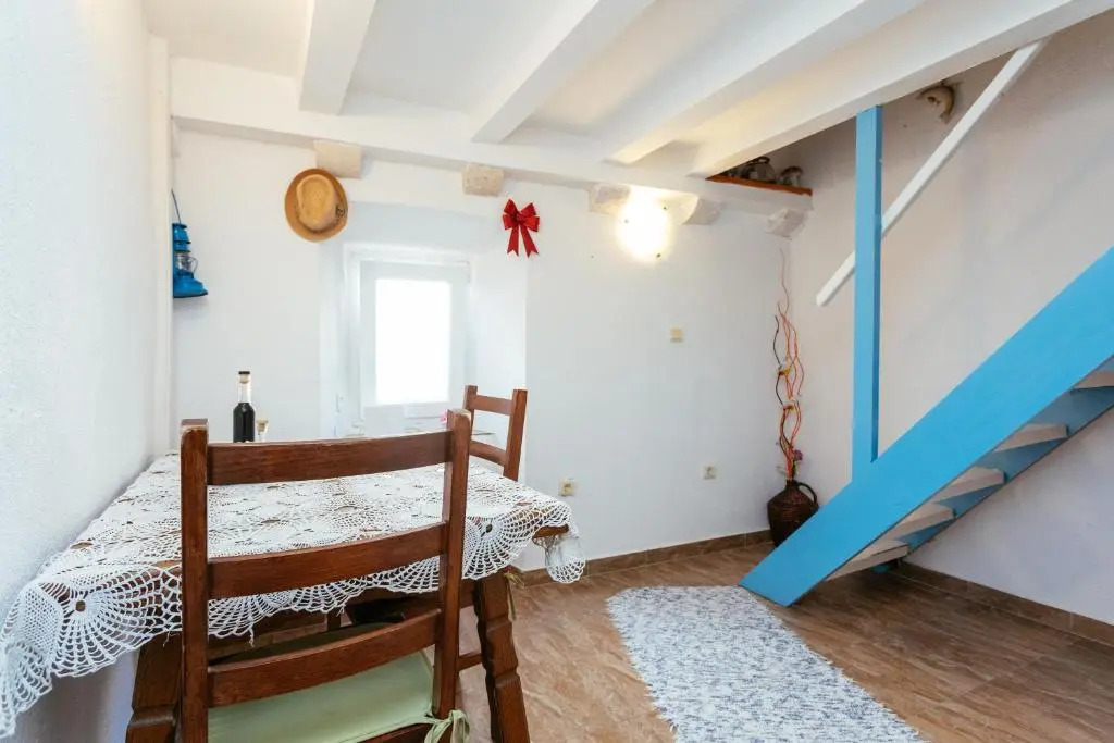 Karmen Apartments by null