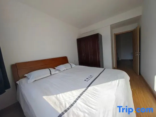 1 Bedroom Double Suite (full double bed)