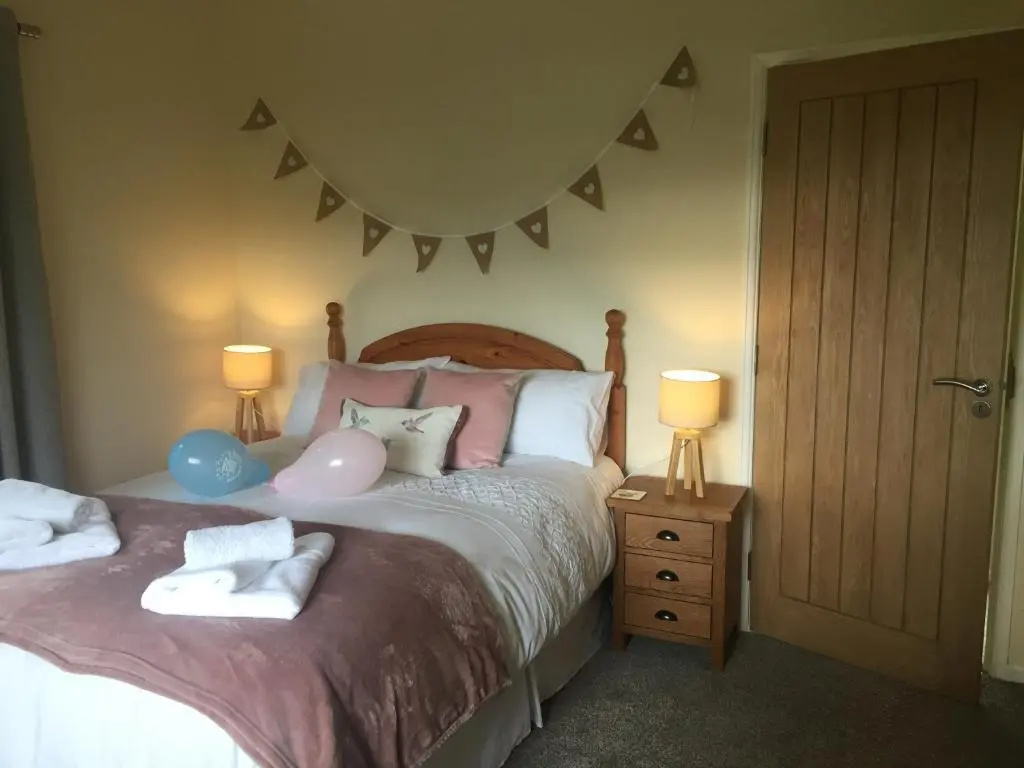 1 Bedroom Chalet with sea view