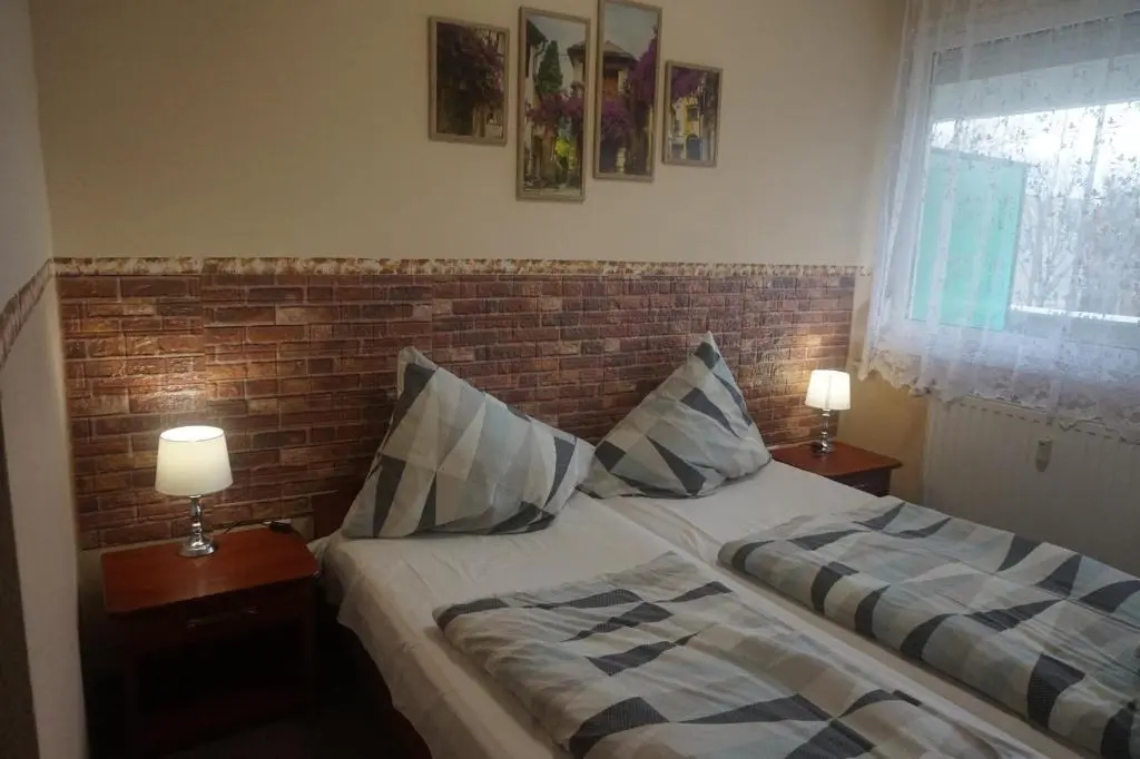 Hotel Ajka - Chambres