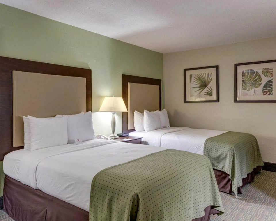 Clarion Inn and Suites Conference Center Covington - Chambres