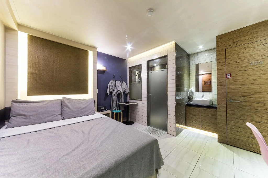 hotel photo