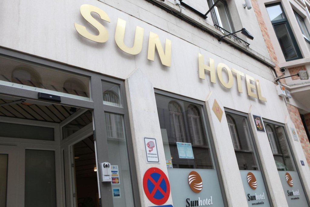 Sun Hotel image