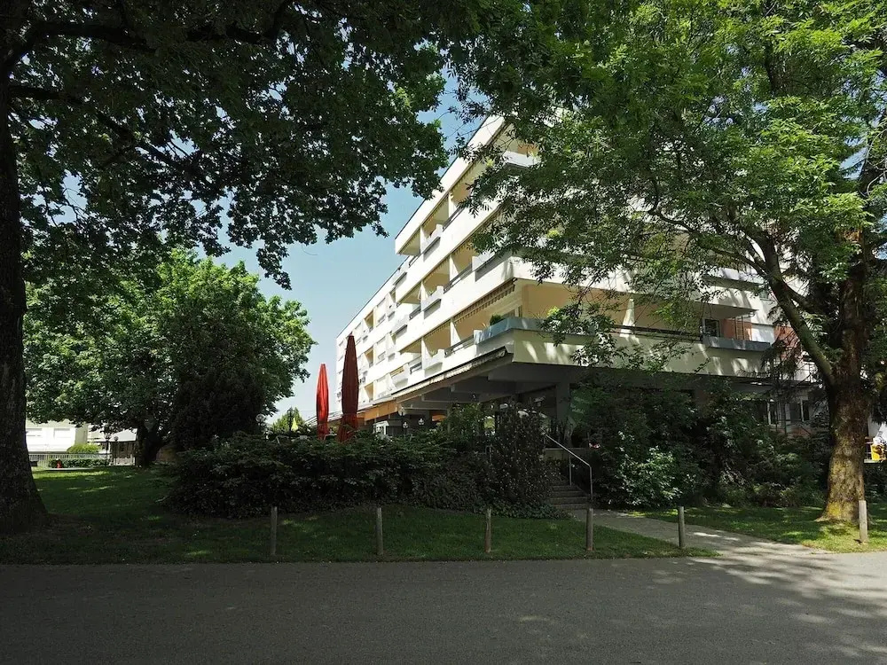 Hotel Holiday - Général