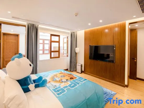 1 Bedroom Family Villa