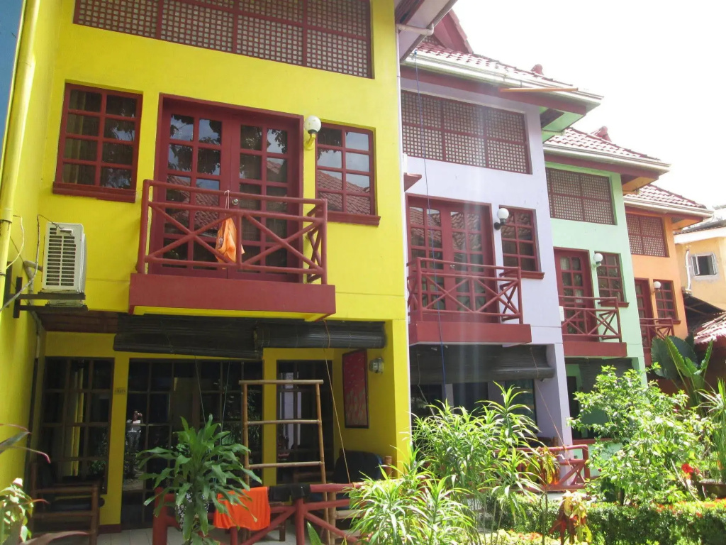 The Club Ten Beach Resort Boracay