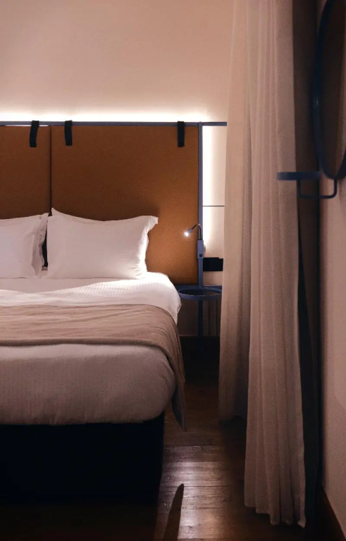 Standard Double room (full double bed) (queen size bed)