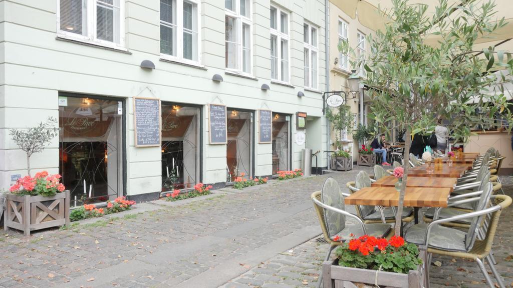 Отель Direct Inner City 3 в Копенгагене