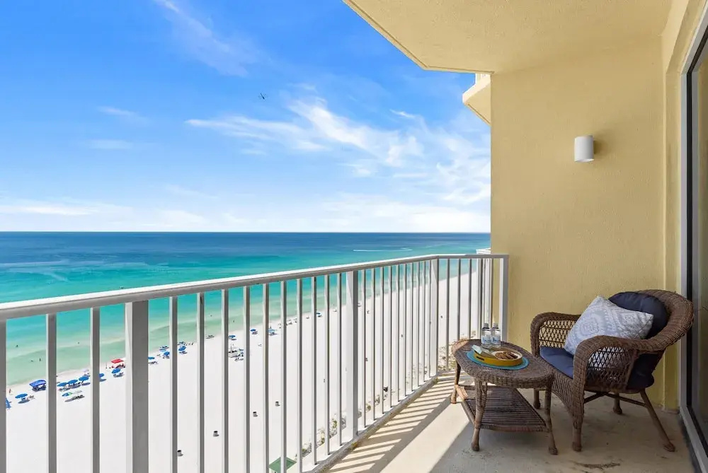 Boardwalk Beach Resort by Book That Condo - Chambres