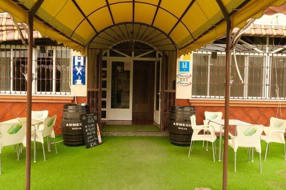Hostal Restaurante Jaufil