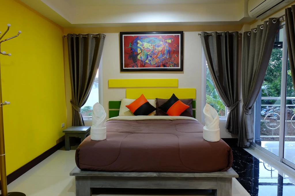 Standard Double room (full double bed)