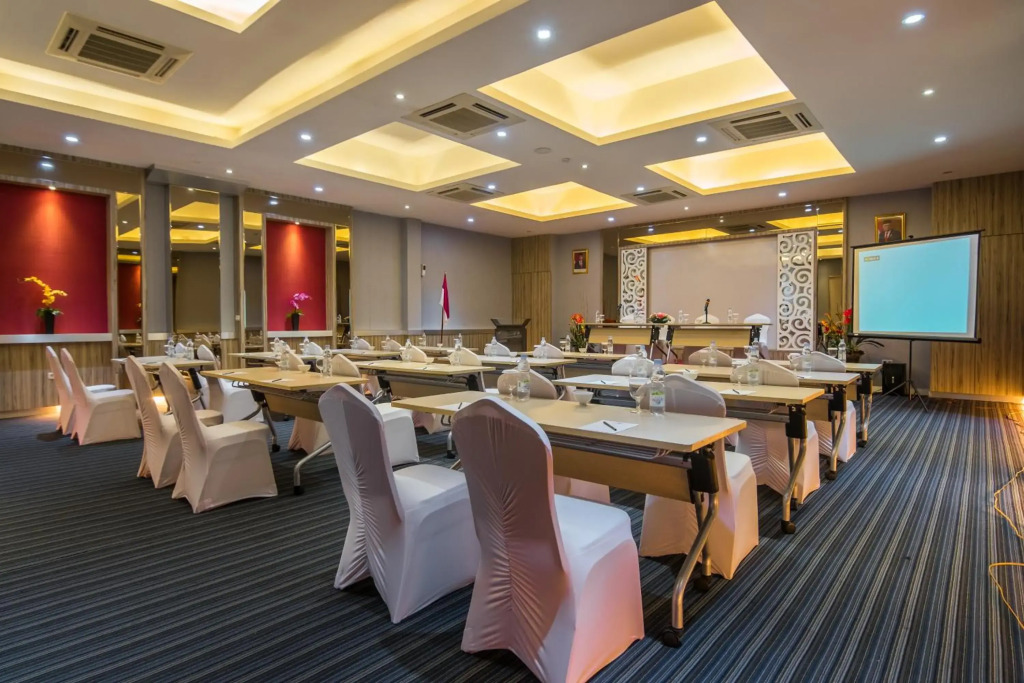 Ox Ville Hotel - фото 19