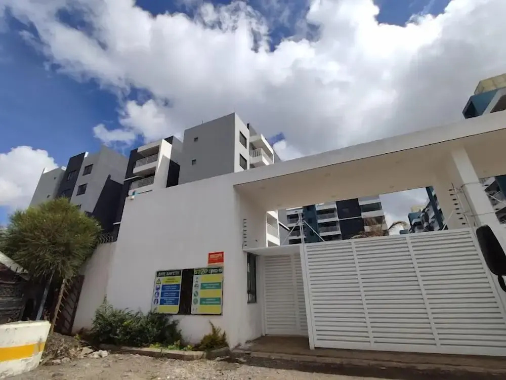 Lux Suites Indesign Park Apartments