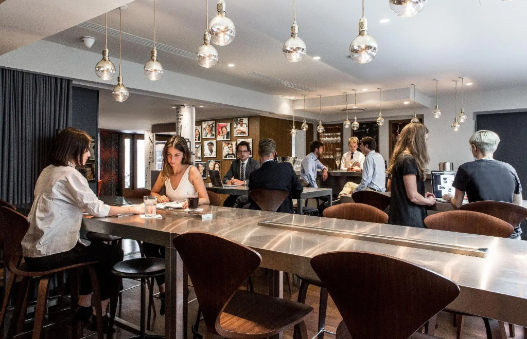 Le General Hotel 16