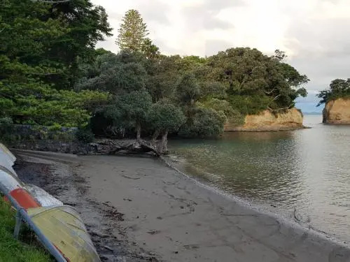 Beach & Waterfront