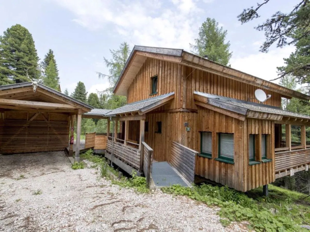 FH #16 mit IR-Sauna&Sprudelbad innen