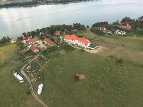 Beach & Waterfront