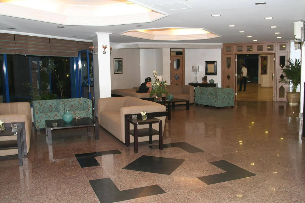 Elysee Beach Hotel - Général