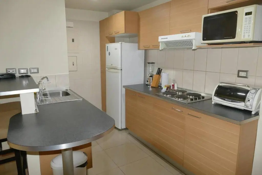 Ecusuites TorreSol Premium 96Parking-Airport