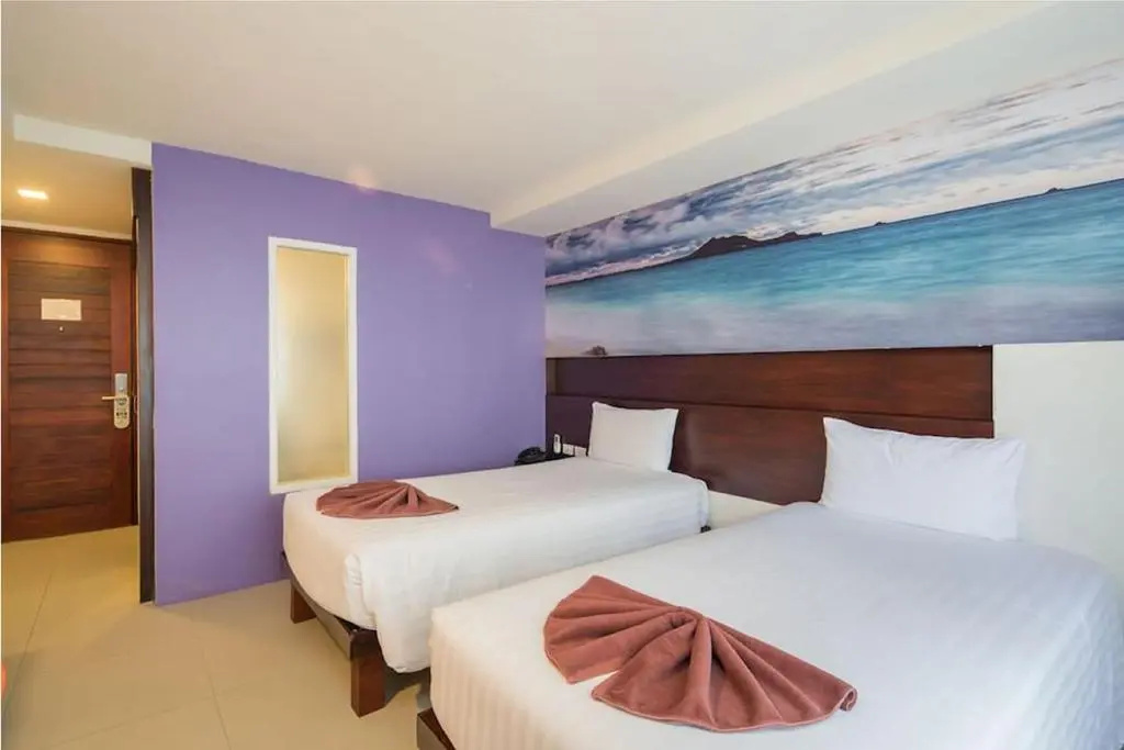 Patong Buri Resort Hotel - Chambres