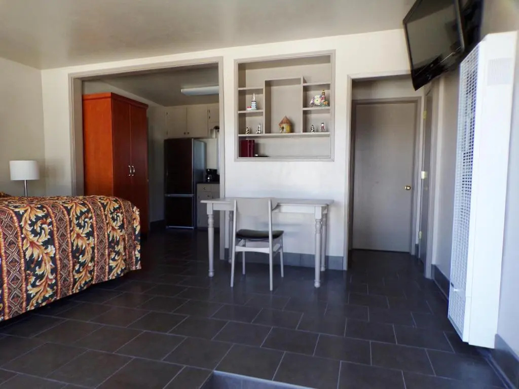 Superior Double room (full double bed)