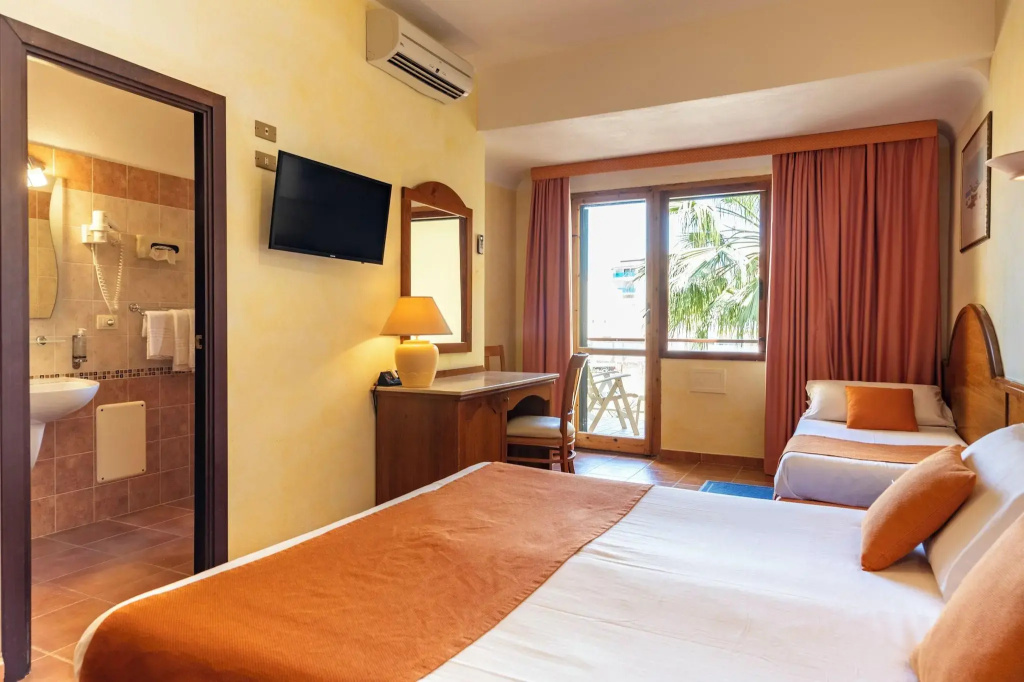 Hotel photo 47