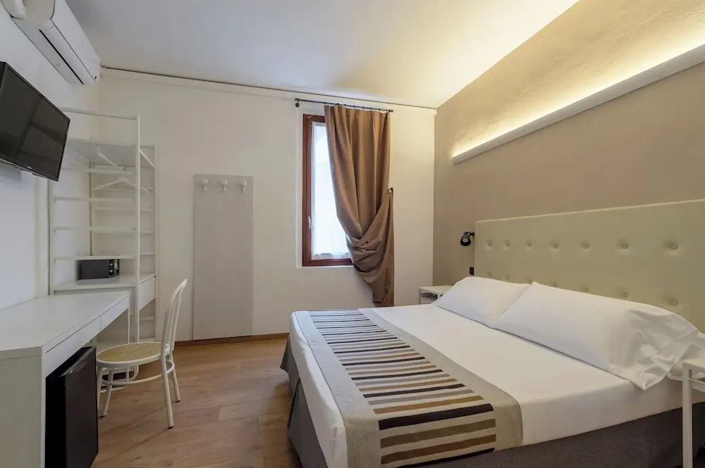 Hotel Mantegna Stazione , Mantegna Hotels - Chambres