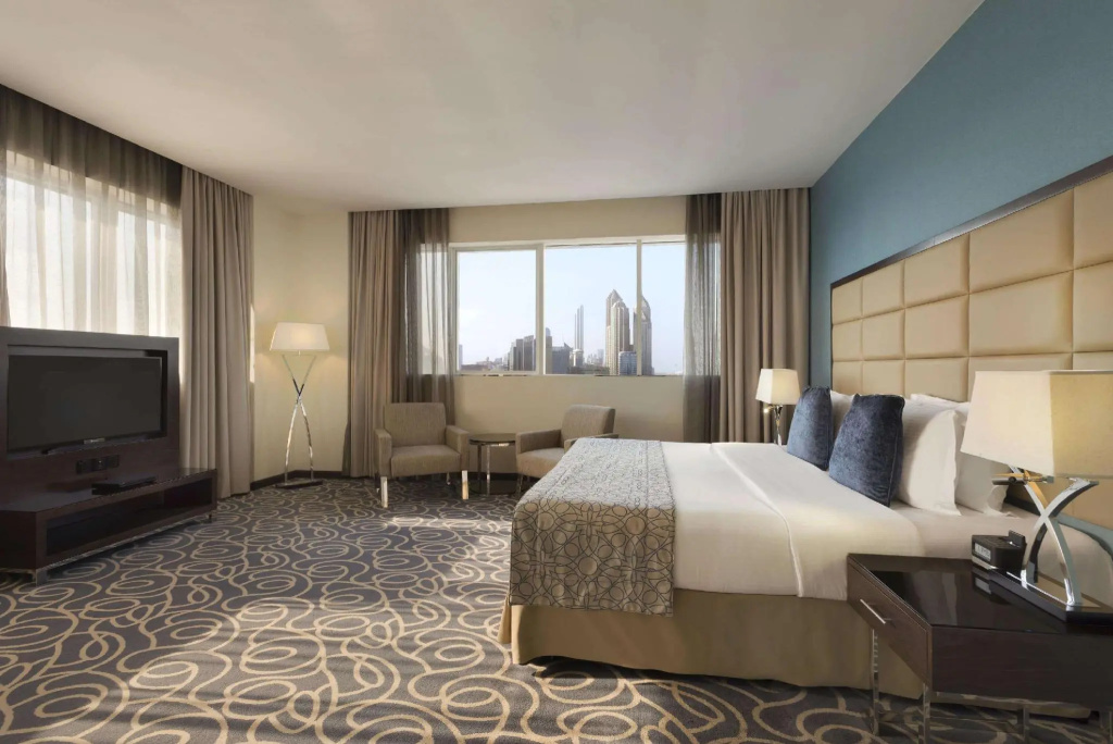 Executive Double room with city view (full double bed)