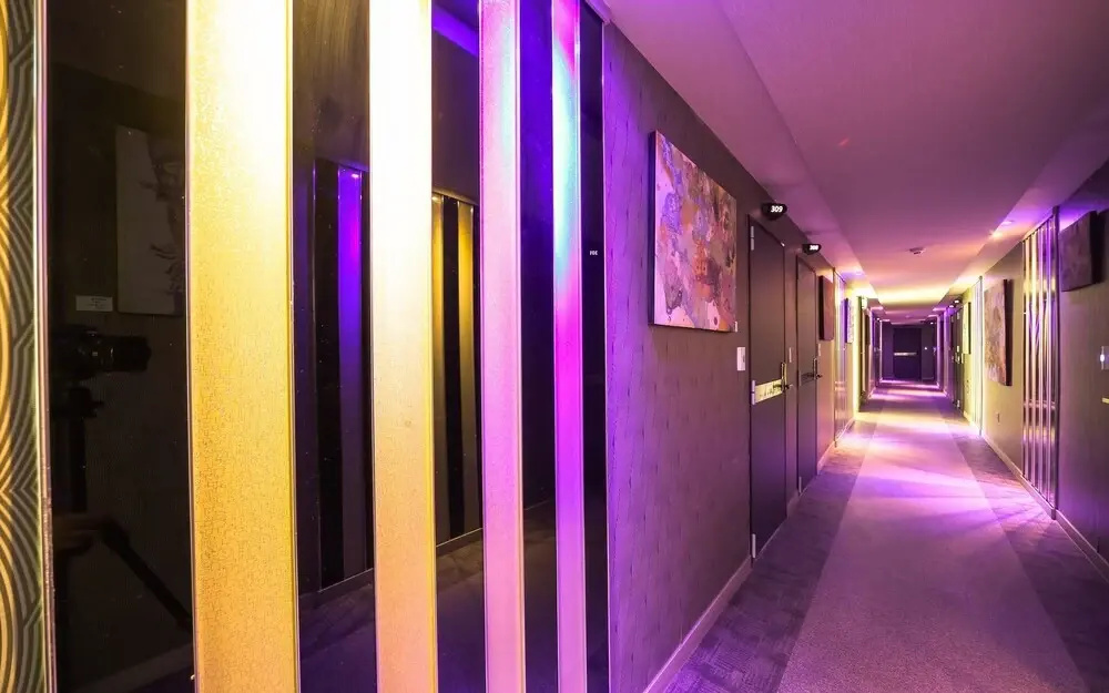 Hotel photo 12
