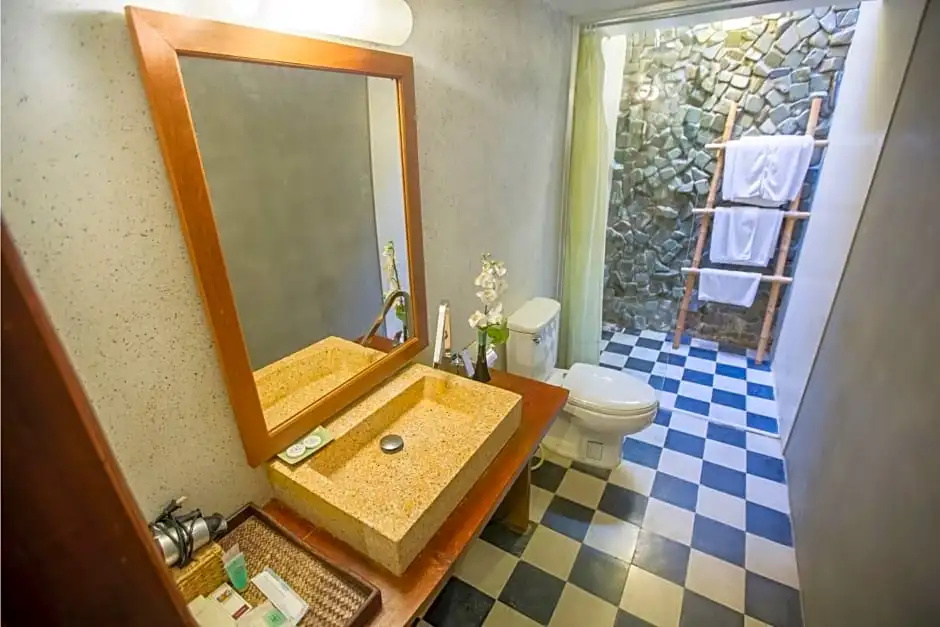 Superior Double room (full double bed)