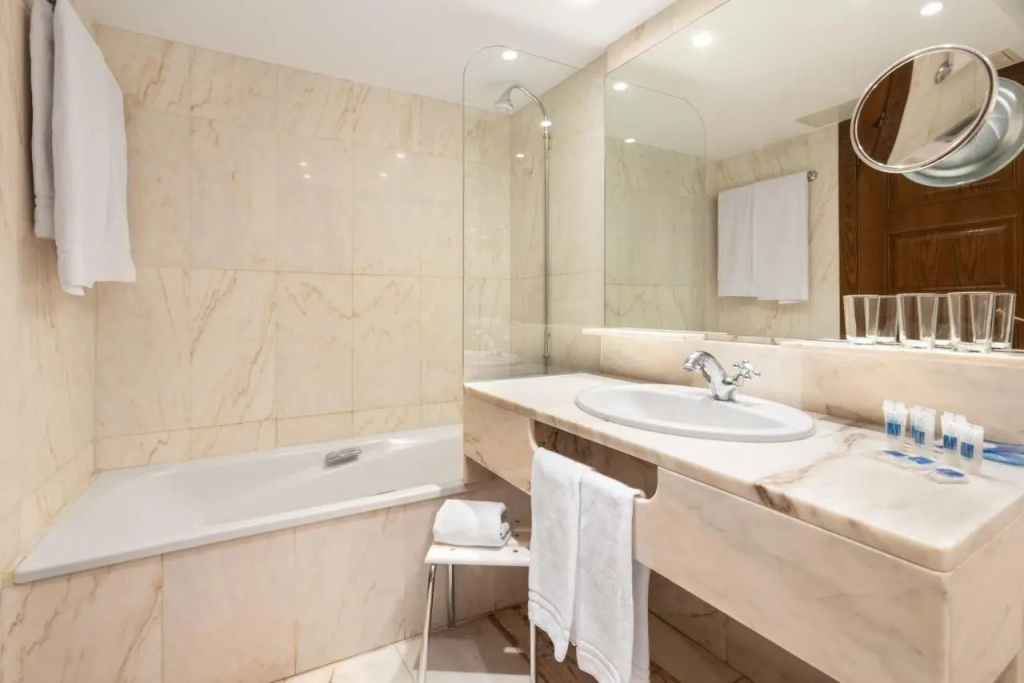 Hotel photo 35