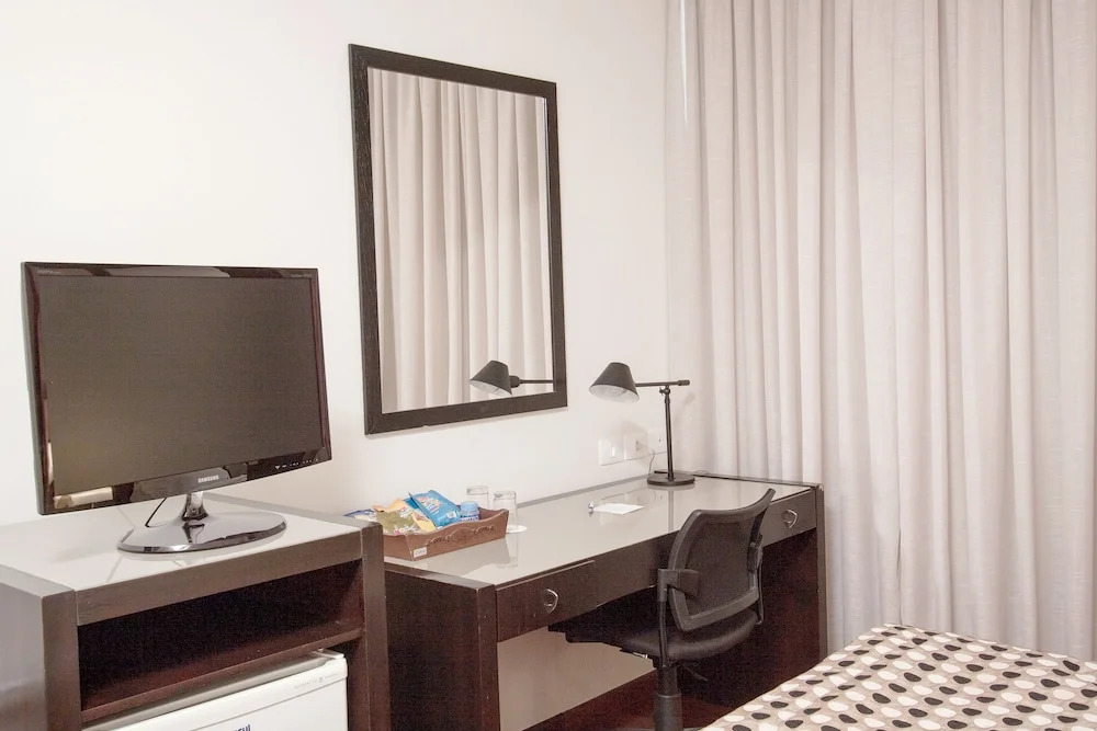 Одноместный номер Premium односпальная кровать в Mabu Curitiba Business