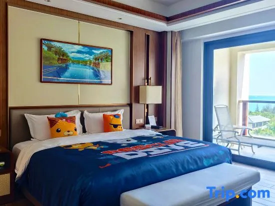 Семейный люкс с 2 комнатами с видом на море в Jinghai Hotel & Resort