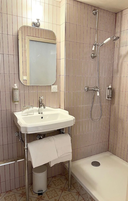 La Tour Intendance - Chambres